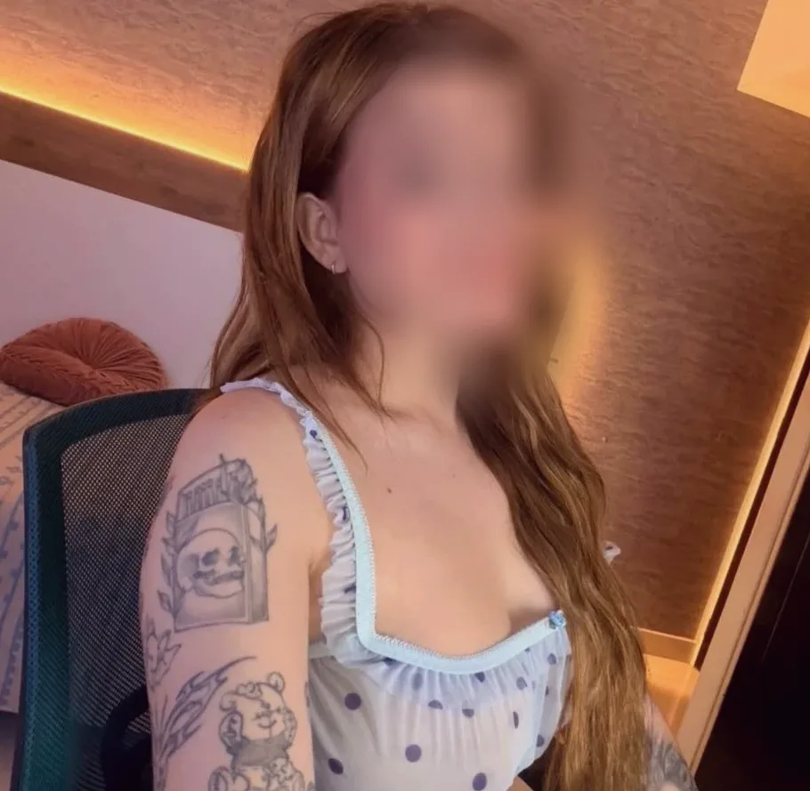 Chloe, 21 años